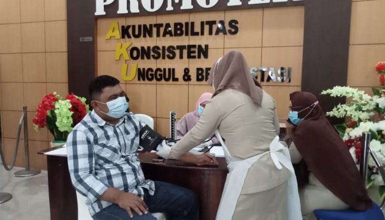 Tekanan Darah Tinggi, Ketua DPRD Kotamobagu Batal Lagi Divaksin