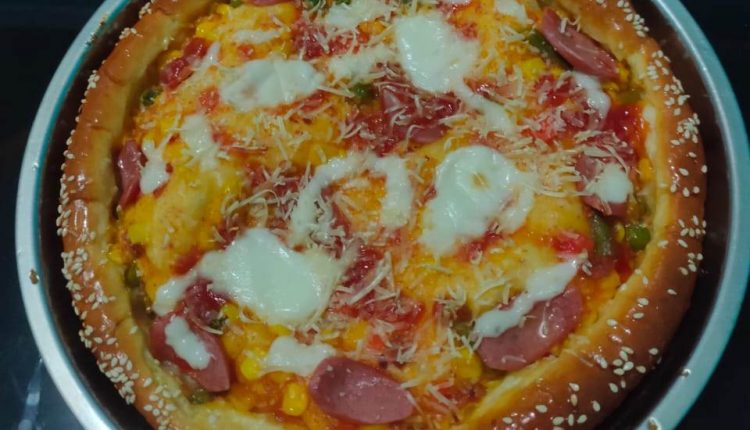 Dapoer Mom’s Bimo: Usaha Kuliner yang Ada Pizza-nya