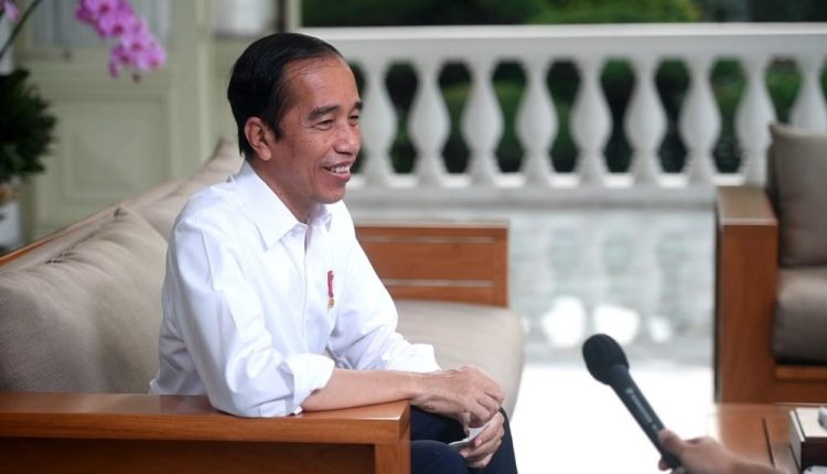 Jokowi Teken PP 56: Cari Uang Nyanyi Lagu Orang Bayar Royalti