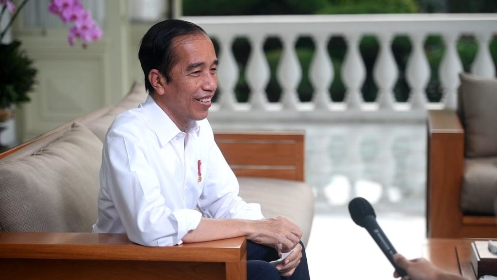 Jokowi Teken PP 56: Cari Uang Nyanyi Lagu Orang Bayar Royalti
