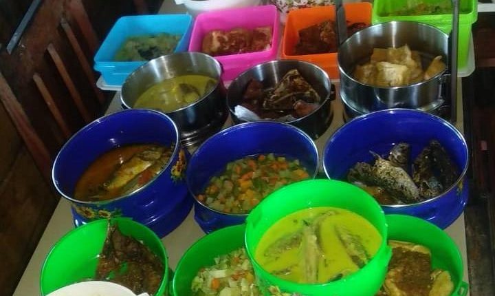 Kedai Mama di Kotamobagu Tawarkan Makanan Paket Hemat