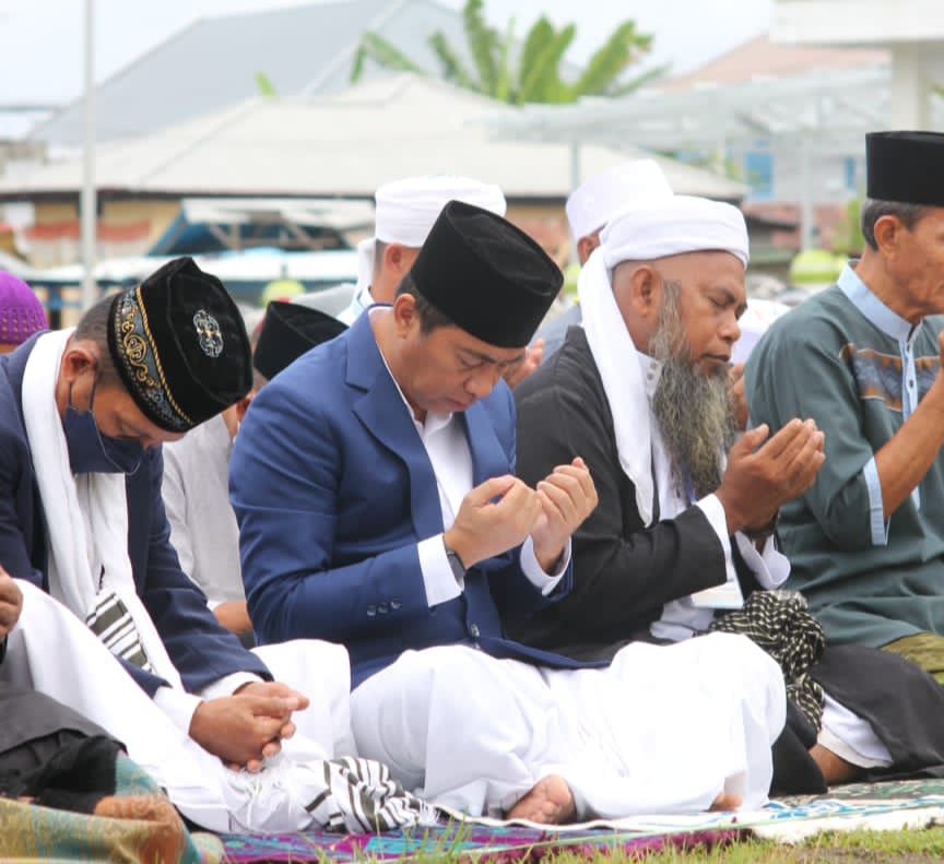 Bupati Sachrul Mamonto Laksanakan Shalat Idul Adha 1443 Hijriah di Lapangan Bogani Kotabunan